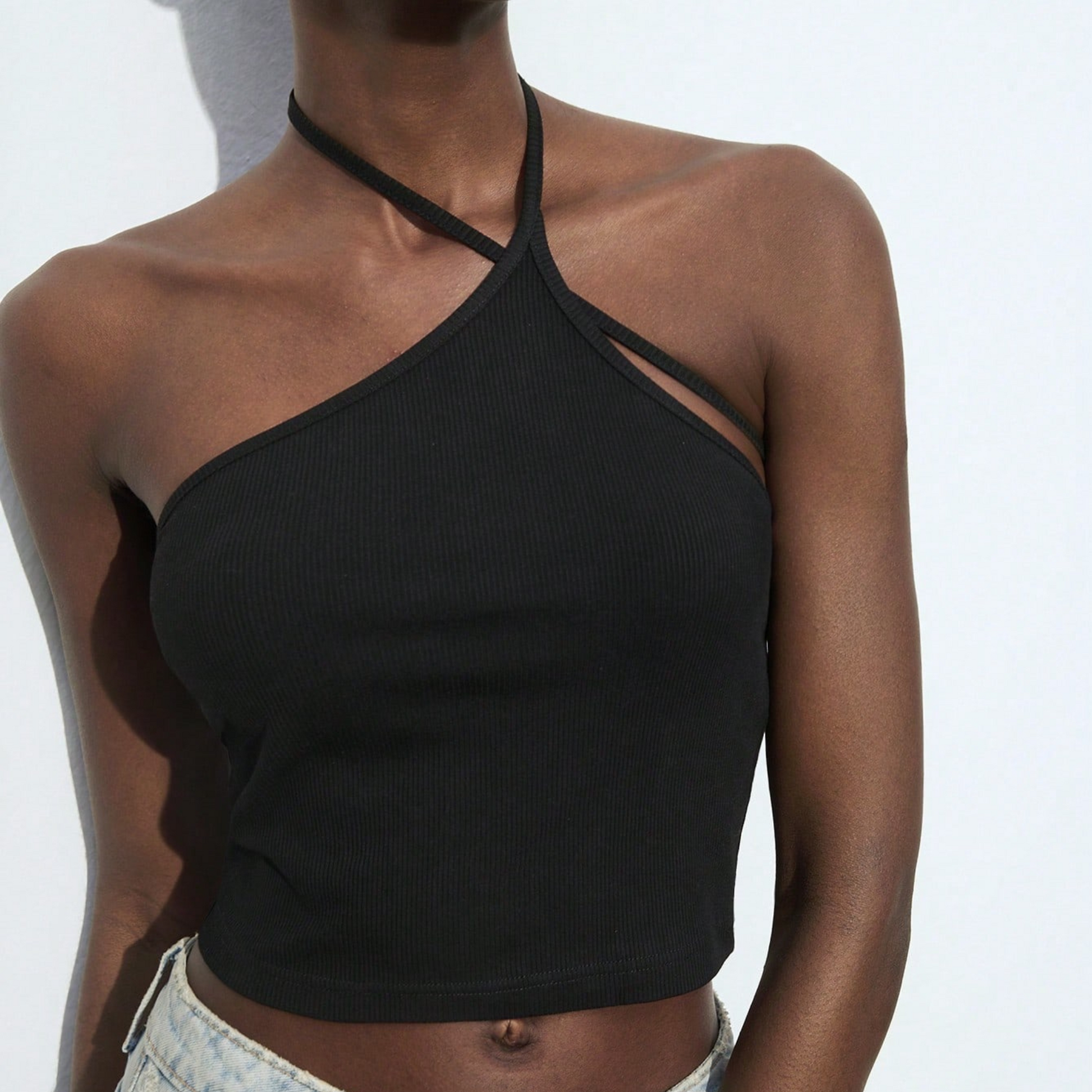 One-Shoulder Ribbed Halter Crop Top – Black - Kumkwat