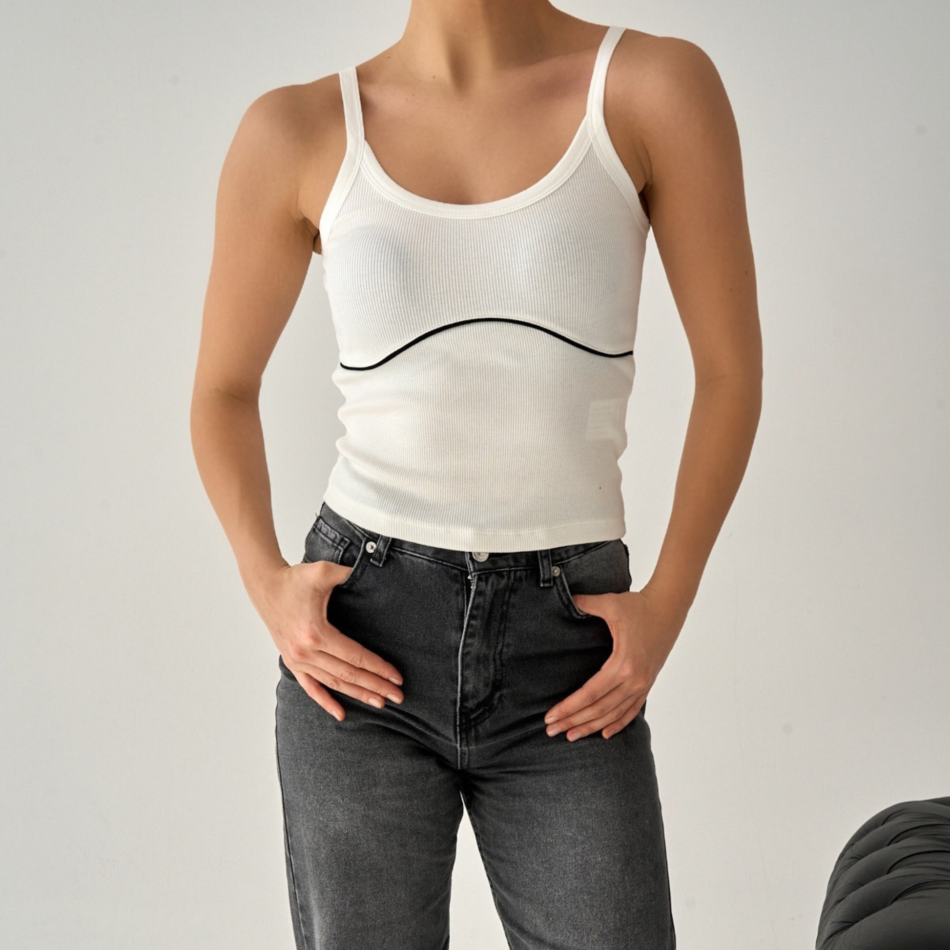 Contrast Trim Ribbed Tank Top - Kumkwat