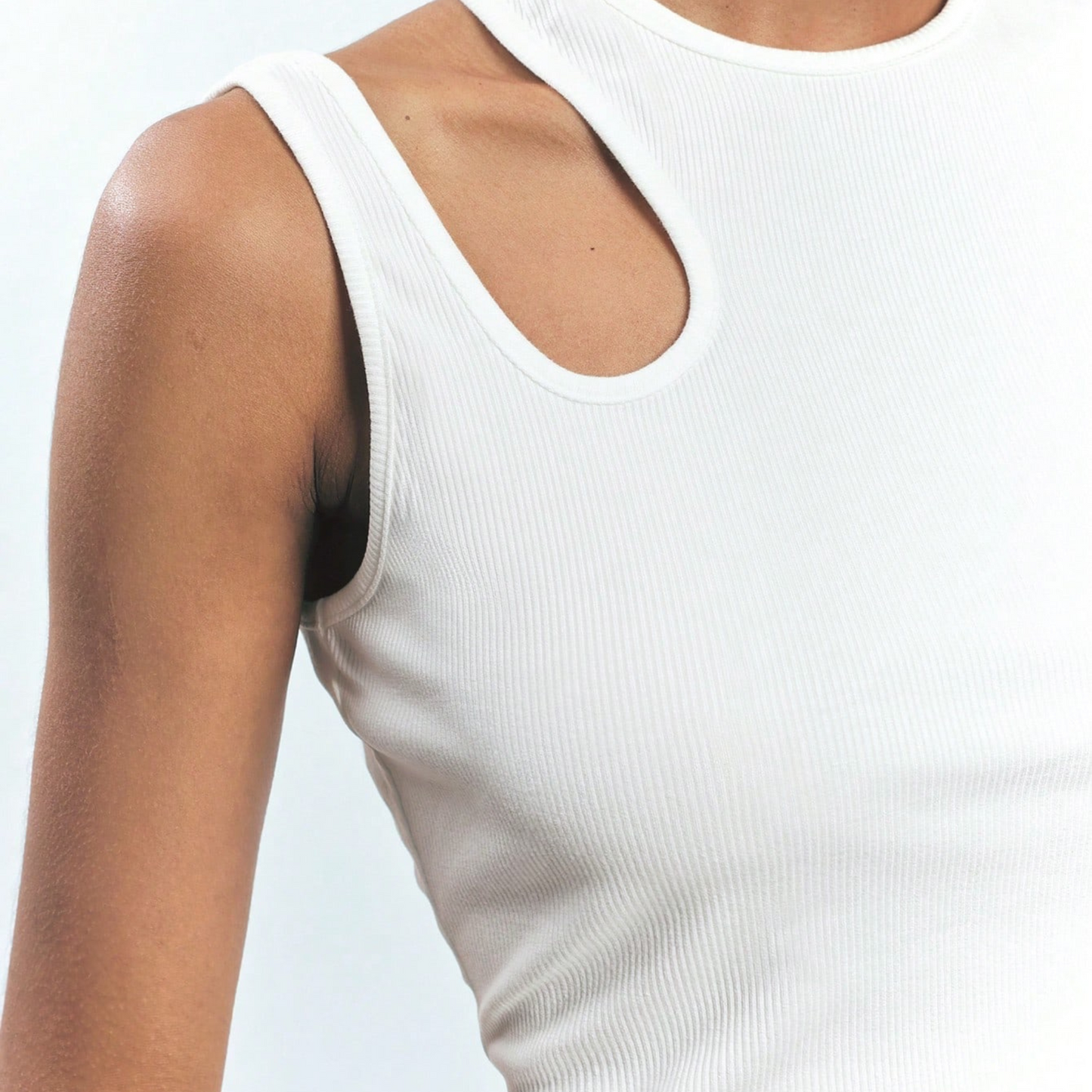 Asymmetrical Cutout Ribbed Tank – White